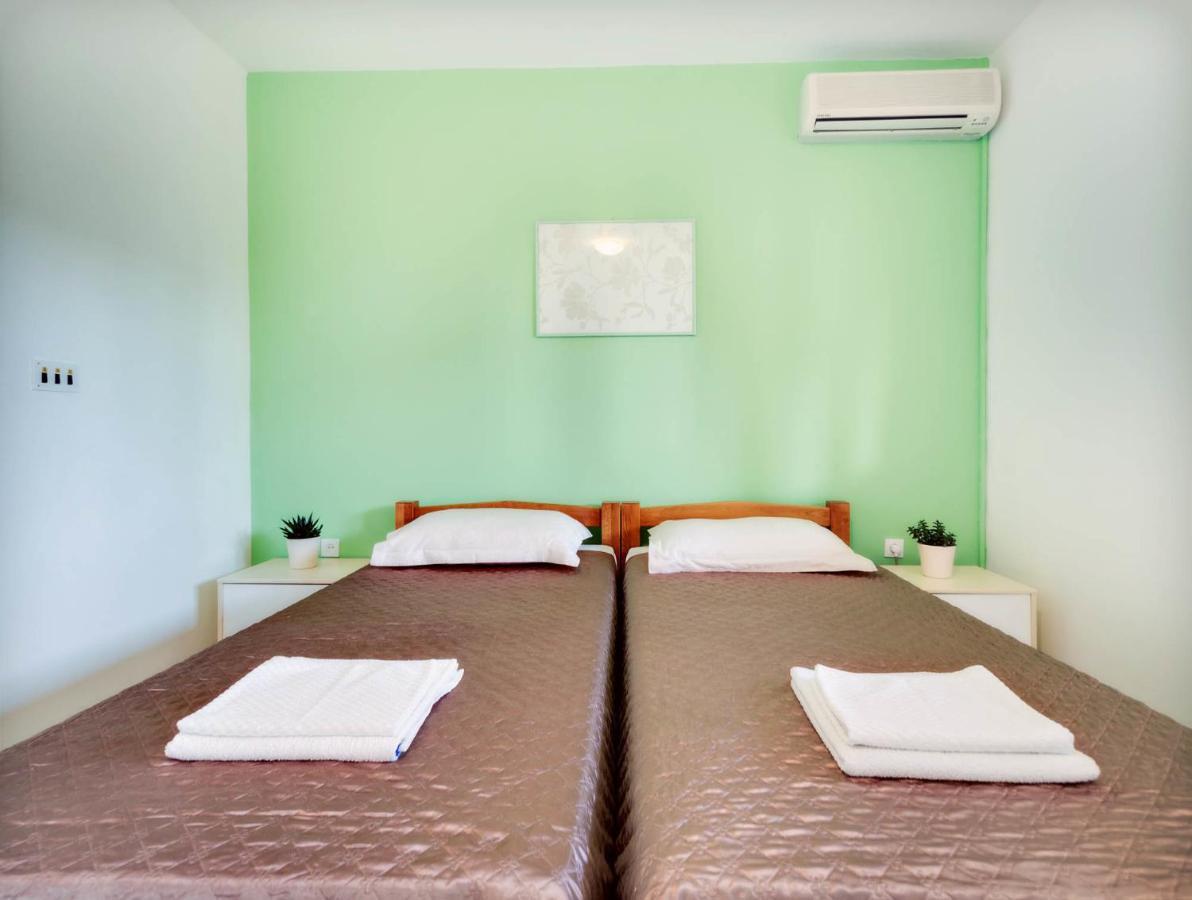 Apartments Zizic Vodice Room photo