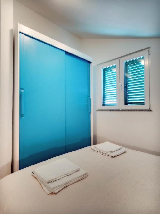 Apartments Zizic Vodice Room photo
