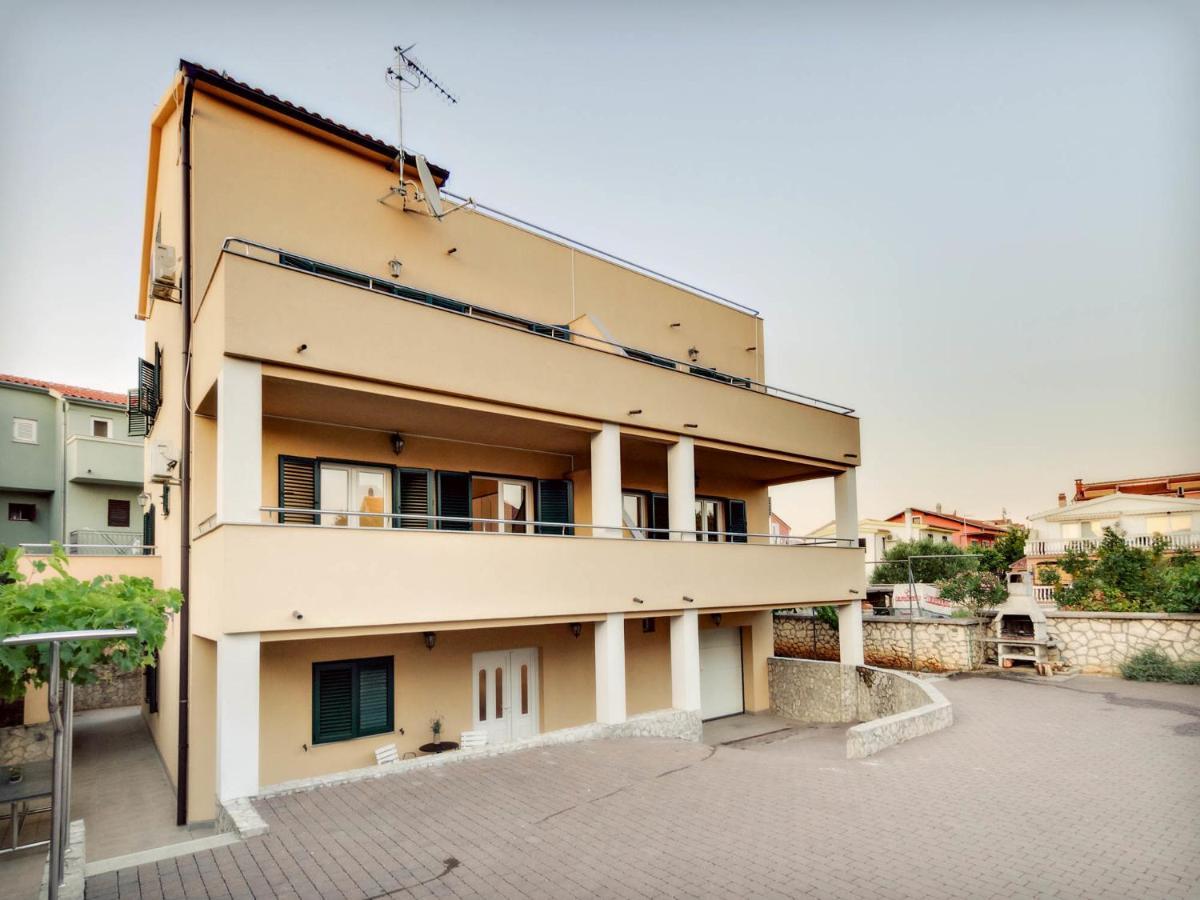 Apartments Zizic Vodice Exterior photo